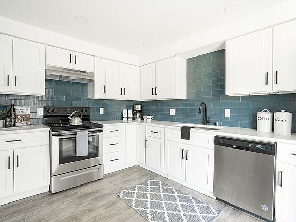 5th image of 17417 29th Avenue Ct E #B