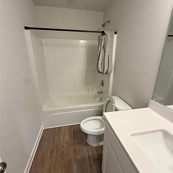 5223 Canberra Dr — Photo 24