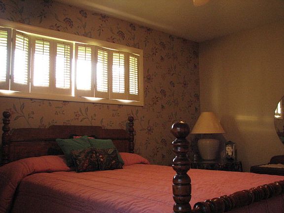 4th image of 505 Wisteria St