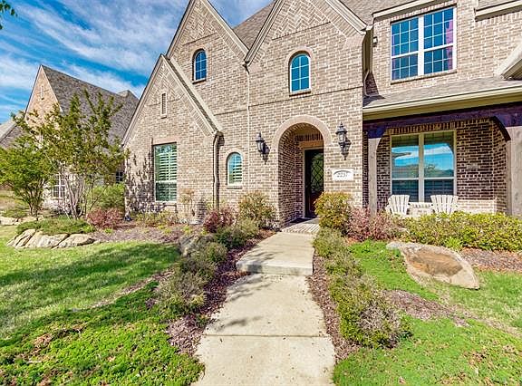 3rd image of 2237 Waterrock Dr