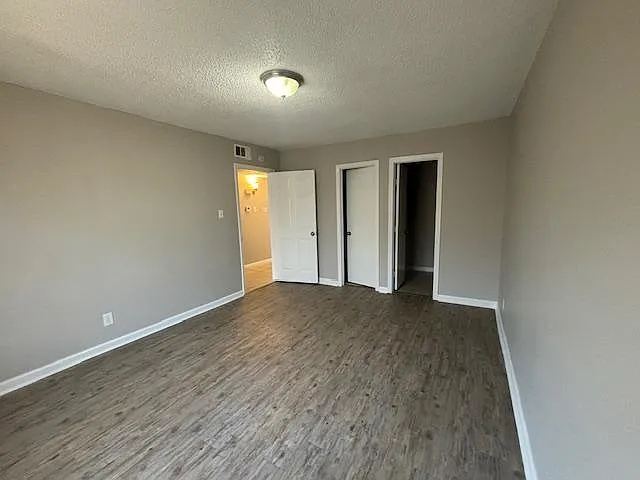 Unit Photo
