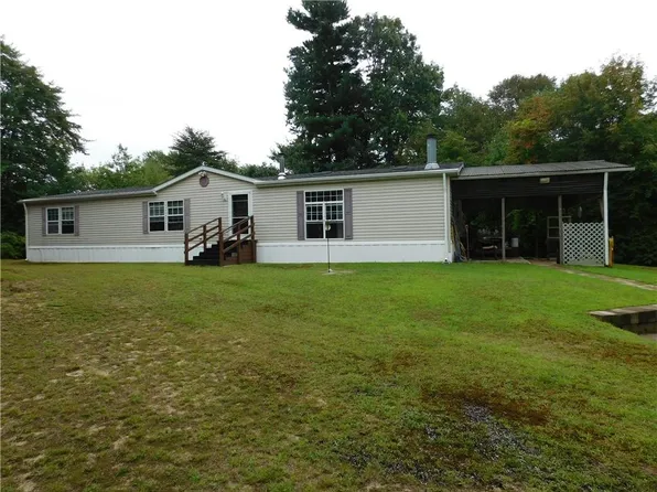 114 Sandy Bottom Rd, Coventry, RI 02816
