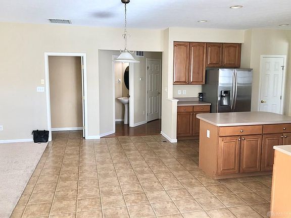 4th image of 2399 Forest Oaks Dr