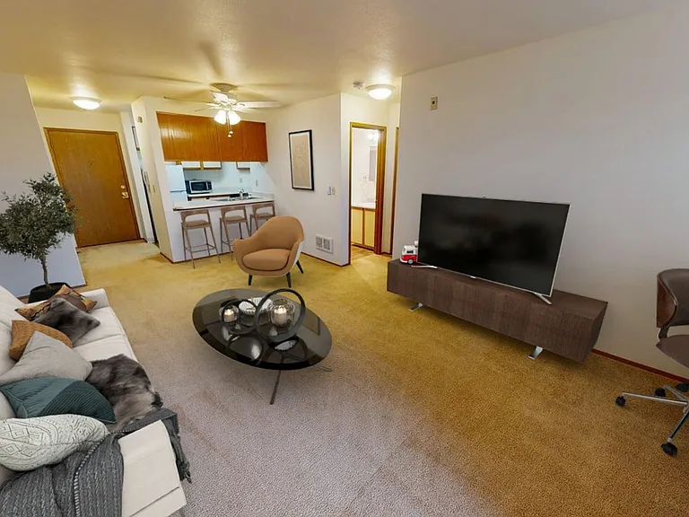 6813 Weedin Pl NE — Photo 3