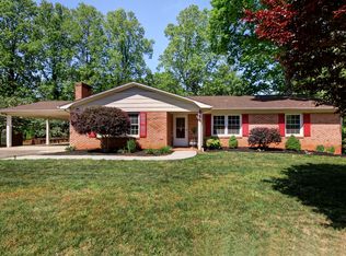 614 Berkshire Dr, Statesville, NC 28677