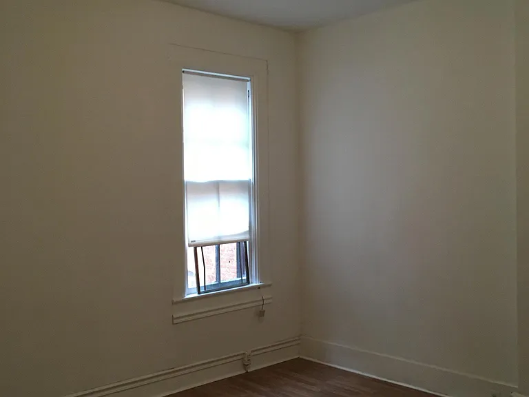 745 Bluff St #2 — Photo 4