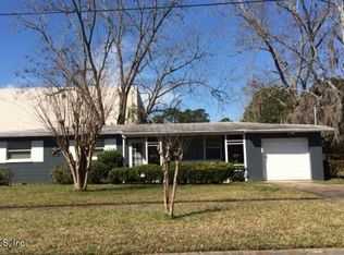 2206 Shull Dr, Jacksonville, FL 32216
