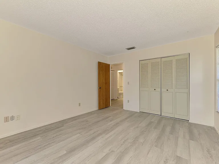 4161 66th Street Cir W — Photo 25