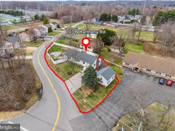 703 Old Harmony Rd, Newark, DE 19711