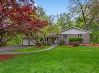 34 Juniper Pl, Briarcliff Manor, NY 10510
