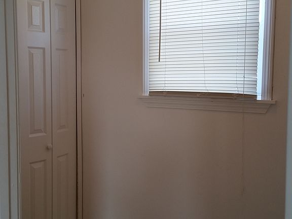 Bonus Room w/Closet