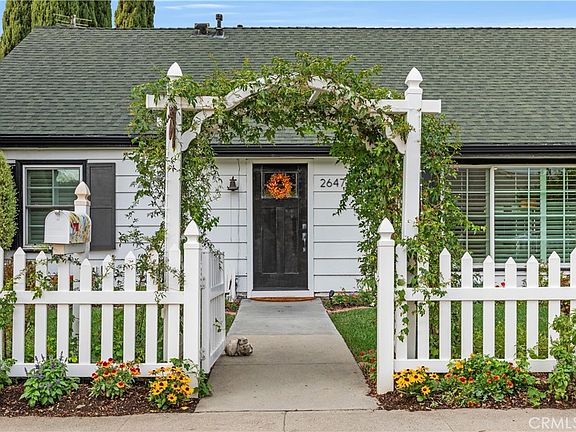 2nd image of 2647 E Wilson Ave