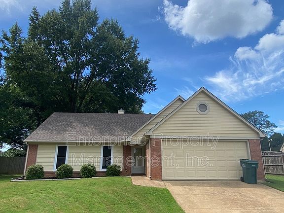 2nd image of 7567 Coral Meadows Dr