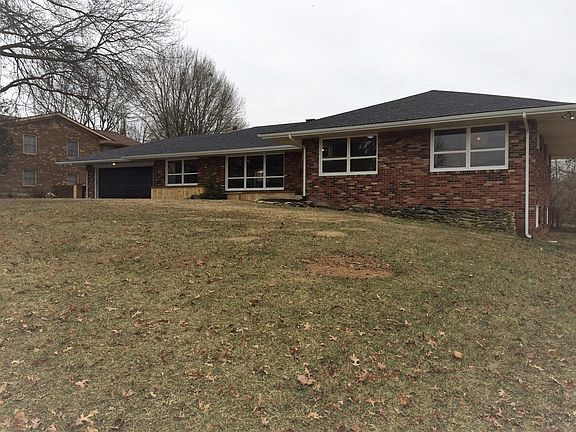 2nd image of 1806 Cantrill Dr