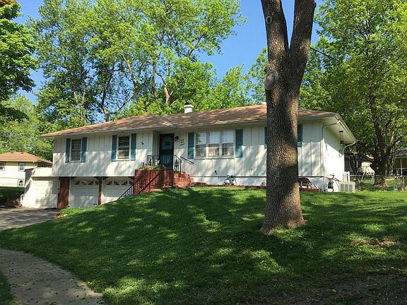 3rd image of 4316 S McCoy Ct
