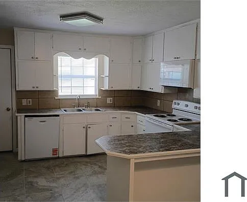 405 W D Ave #A — Photo 10