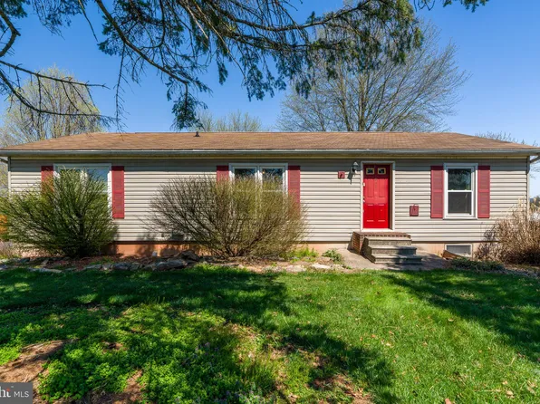 461 Shelleys Ln, Etters, PA 17319