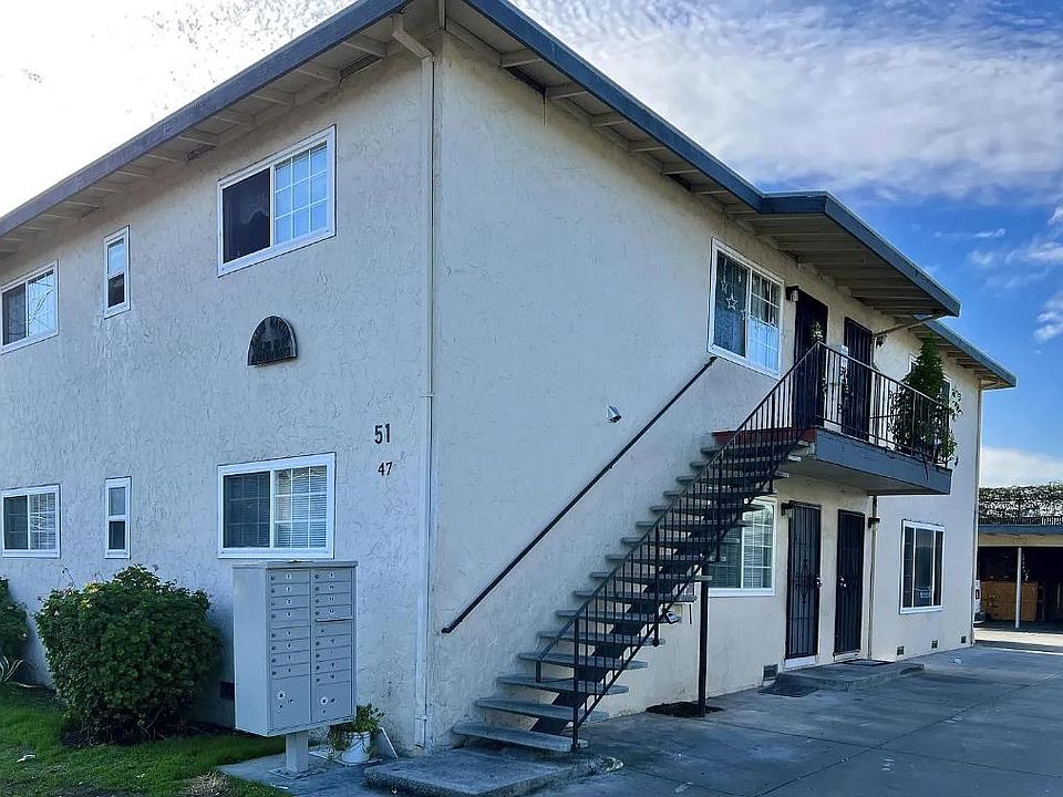 1st image of 51 Jose Figueres Ave