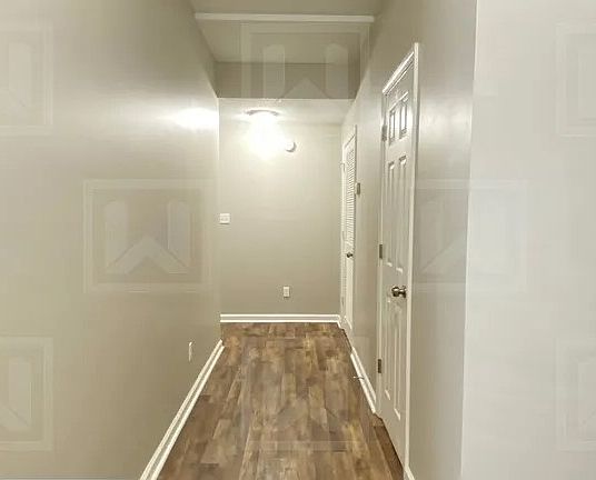 2nd image of 1329 Pamela St