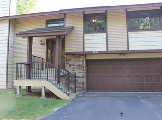 3118 Farnum Dr #A, Eagan, MN 55121