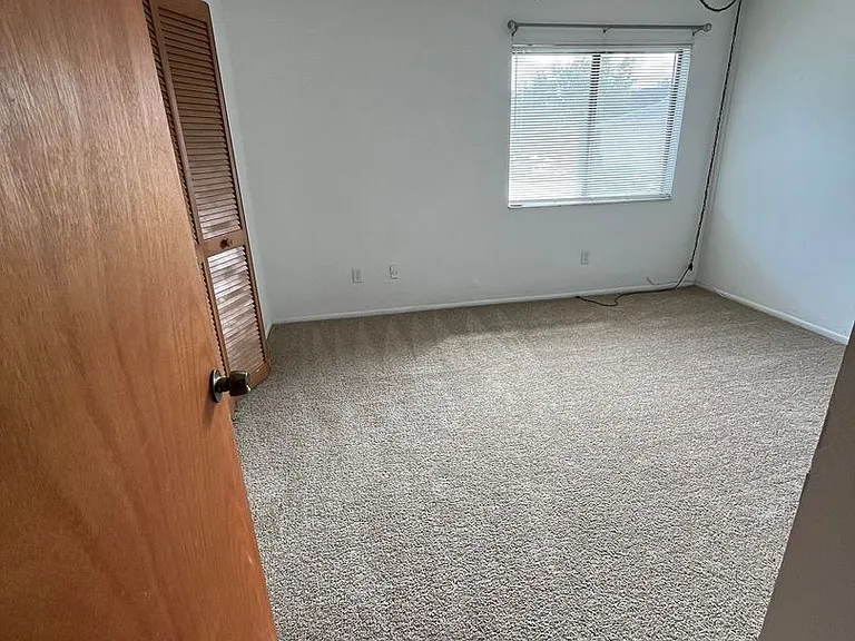 12143 Pepperdine Pl — Photo 4