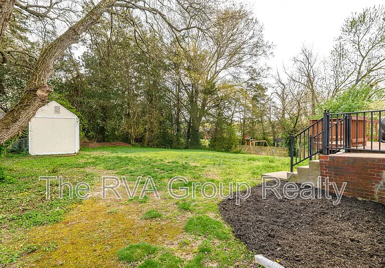 2201 Lydell Dr — Photo 41
