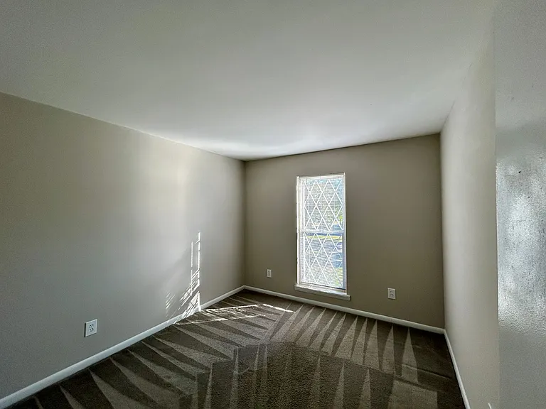 3510 Chamberlayne Ave — Photo 11