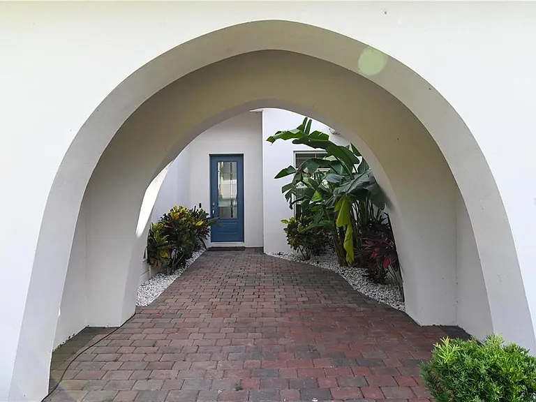15704 Marina Bay Dr — Photo 3