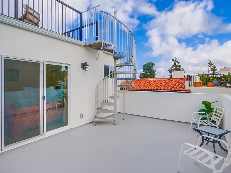 7788 Sierra Mar Dr — Photo 21