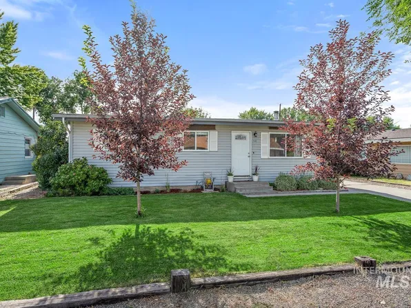 518 S Minnesota Ave, Fruitland, ID 83619