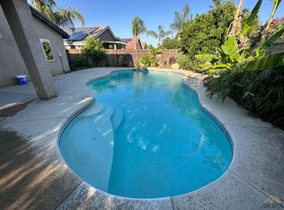 9819 Vertrice Ave, Bakersfield, CA 93311