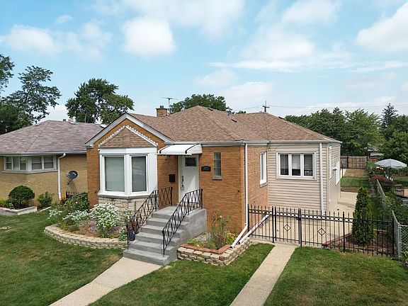 3rd image of 10020 Schiller Blvd
