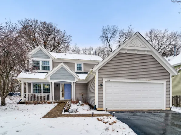 1359 Locust Ct, Grayslake, IL 60030