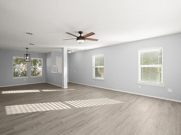 5th image of 2202 Cottontail Dr