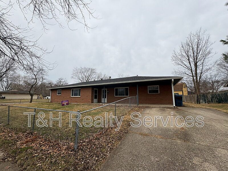 1st image of 10204 Catalina Dr