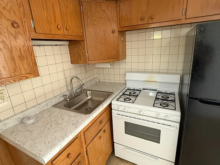 8649 N Milwaukee Ave #GE — Photo 4
