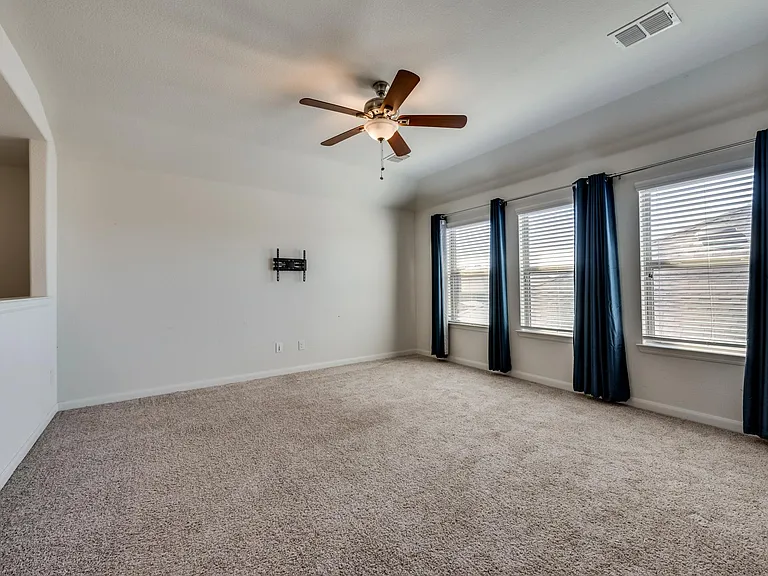 9112 Flying Eagle Ln — Photo 8