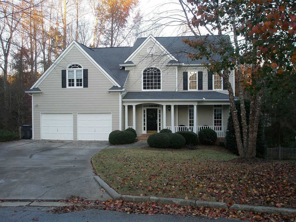 Front View w/Porch