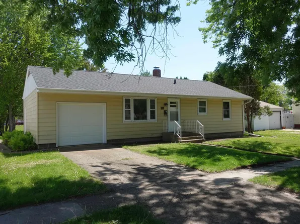 1465 Florence Ave, Galesburg, IL 61401