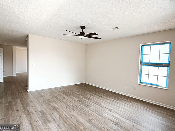 4th image of 16 Kidd St