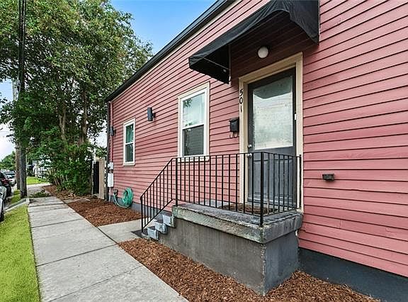 2nd image of 501 Austerlitz St