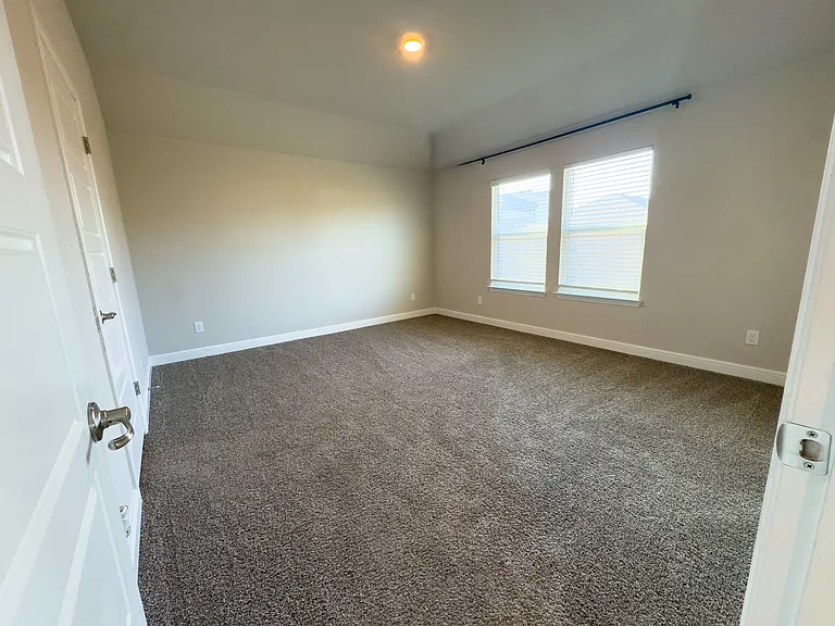 613 Breckenridge Park Dr — Photo 11