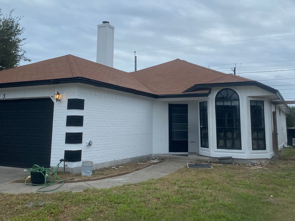 1st image of 813 Mariana Dr