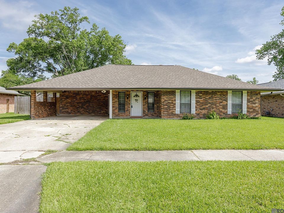 1st image of 13615 Red River Ave