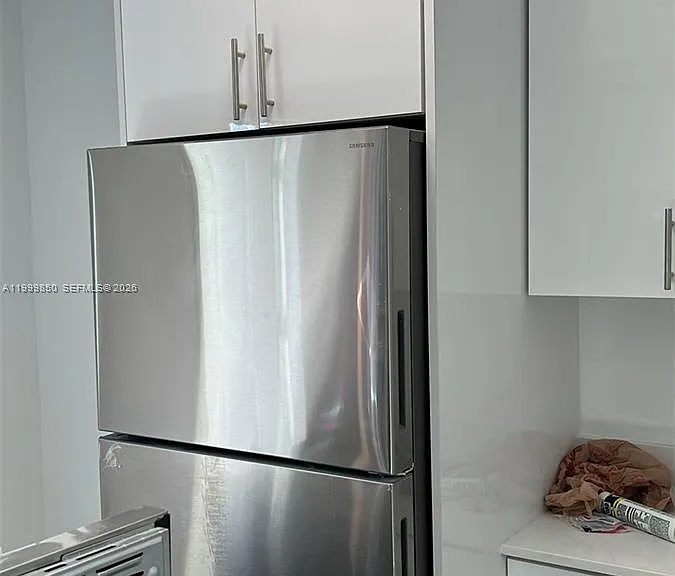 615 NE 3rd St #2 — Photo 2