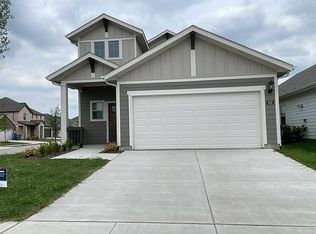 902 Tulip Trl, Lavon, TX 75166