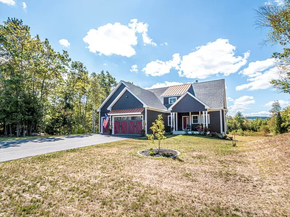 13 Village Corner Road, Wolfeboro, NH 03864