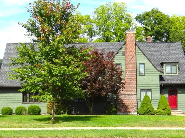 966 W Church St, Elmira, NY 14905