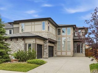 10 E Legacy Woods Cres SE, Calgary, AB T2X2G5