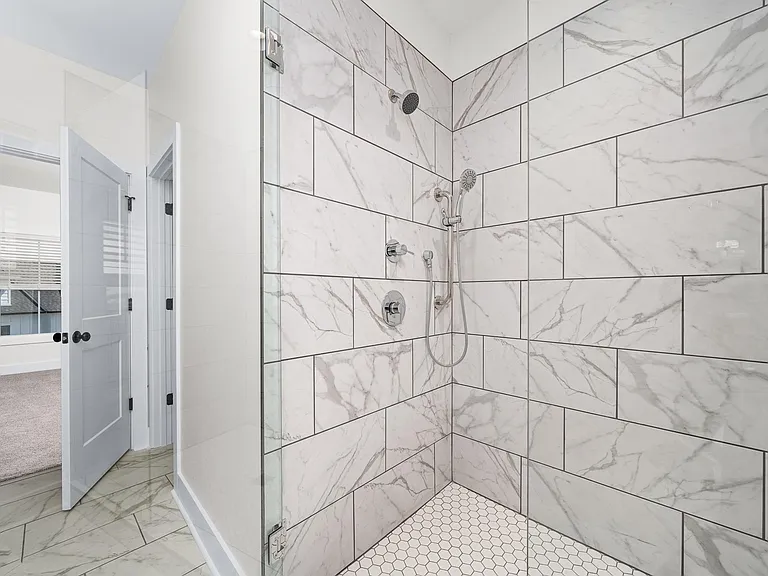 1421 Spring Pointe Ln — Photo 13